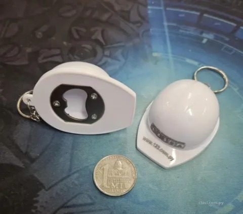 Llavero Casco Abridor