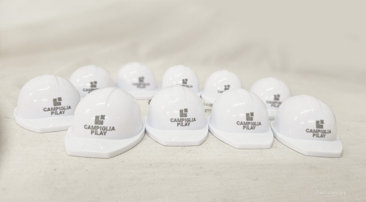 Llavero Casco Abridor